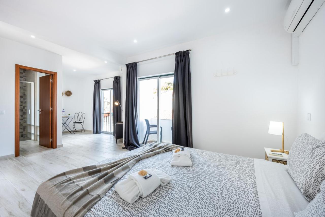 לאגוּ‏ש 3 Marias Guest House B&B מראה חיצוני תמונה